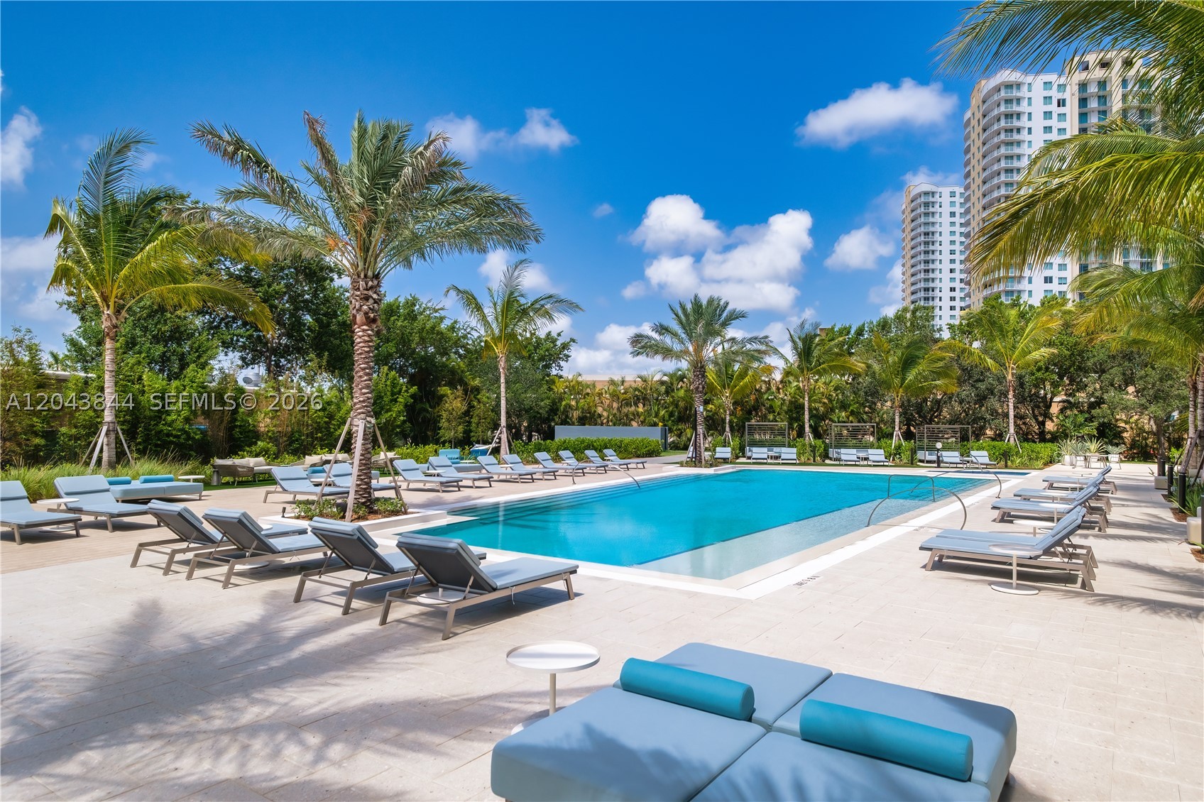 101 Diplomat Pkwy #2009 Hallandale Beach, FL 33009
