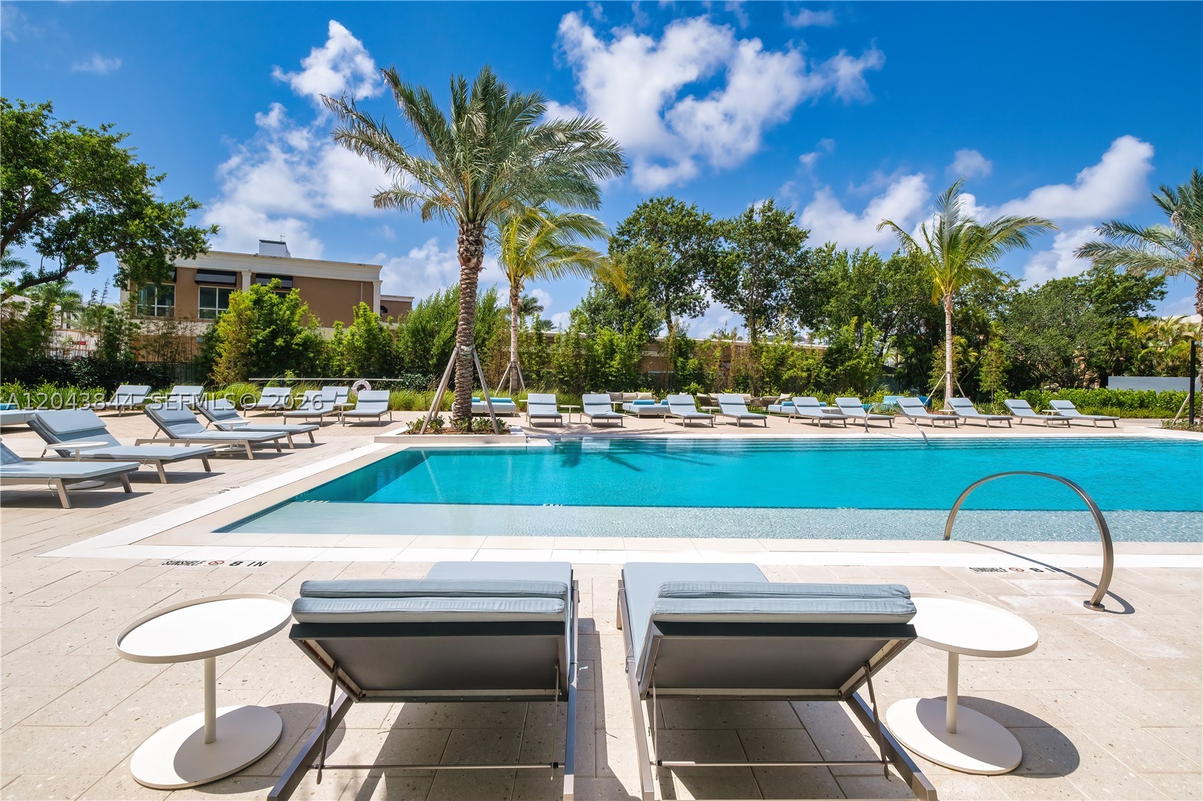 101 Diplomat Pkwy #2009 Hallandale Beach, FL 33009