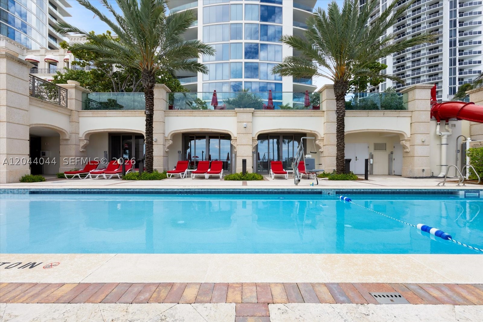 image Estates At Acqualina0