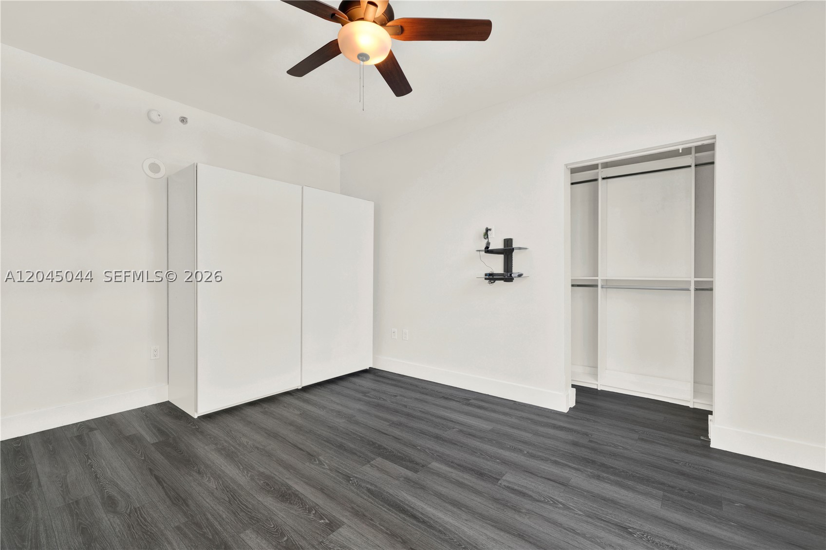 950 Brickell Bay Dr #802 Miami, FL 33131