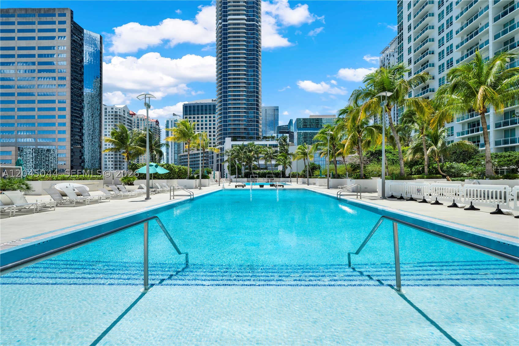 950 Brickell Bay Dr #802 Miami, FL 33131