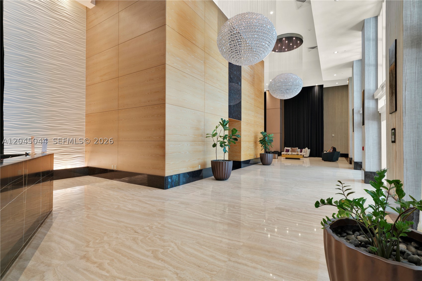950 Brickell Bay Dr #802 Miami, FL 33131
