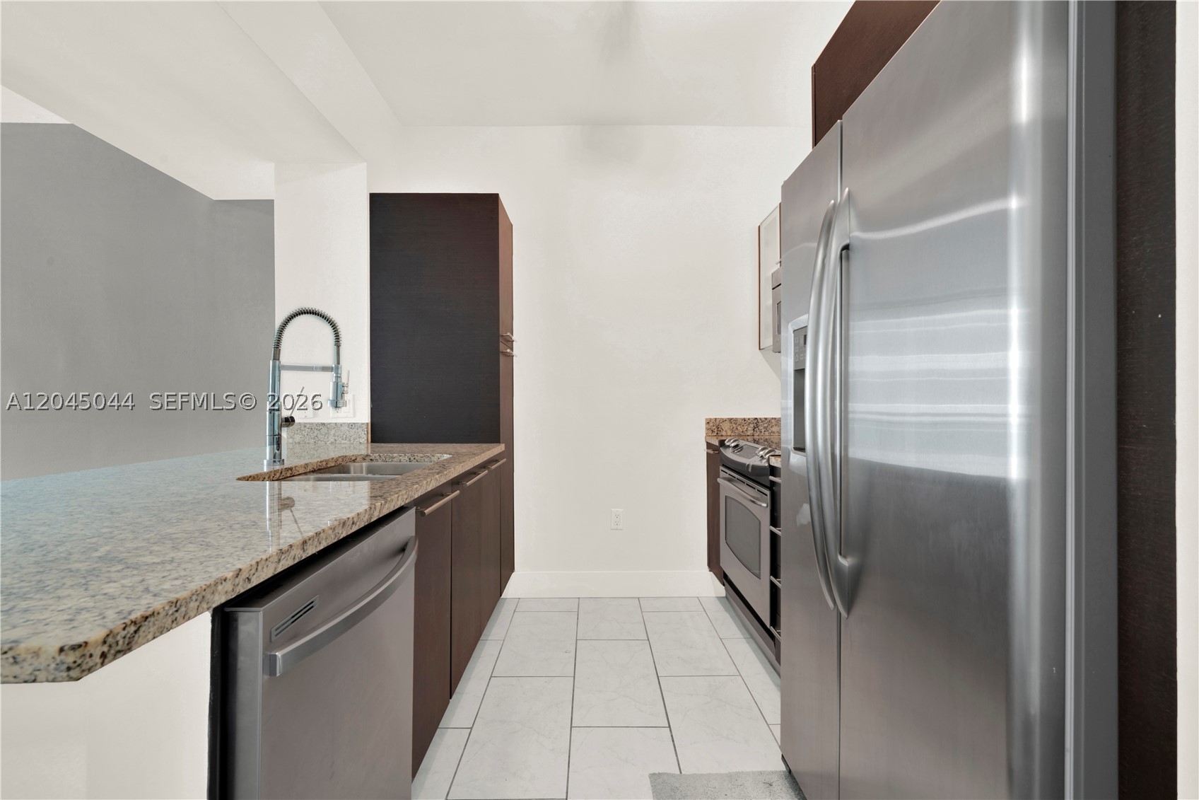 950 Brickell Bay Dr #802 Miami, FL 33131