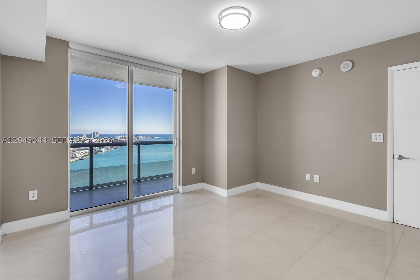 image 50 Biscayne8