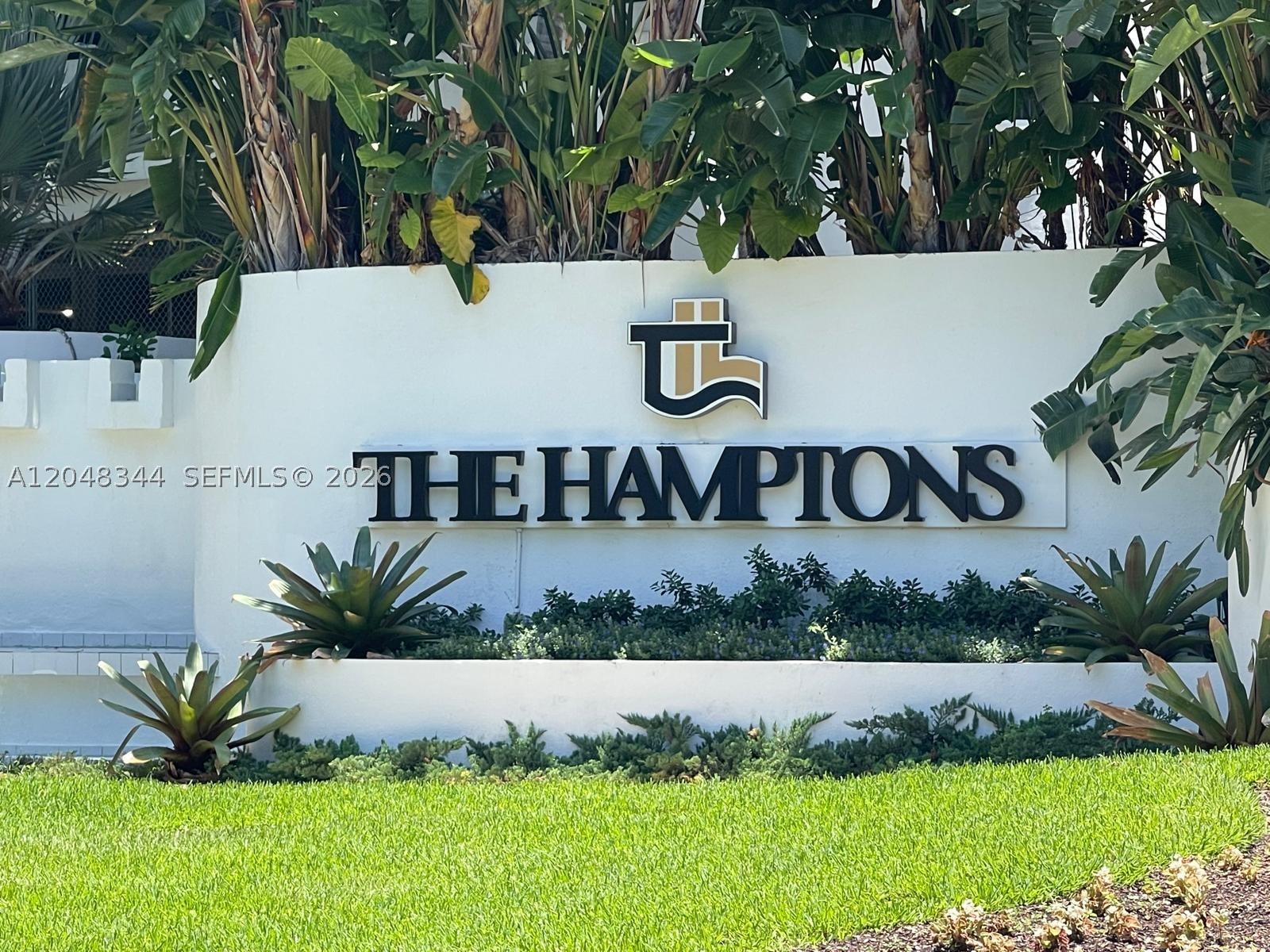image Hamptons West34