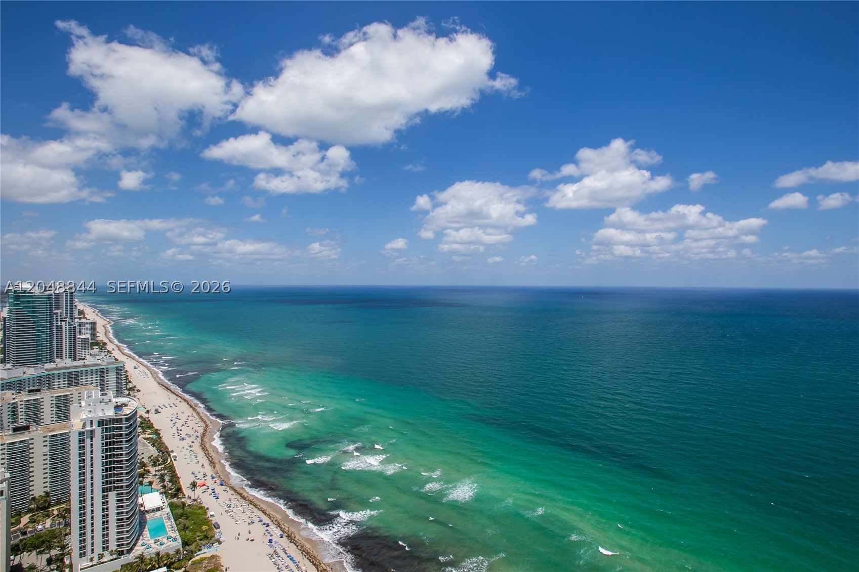 image Beach Club 20