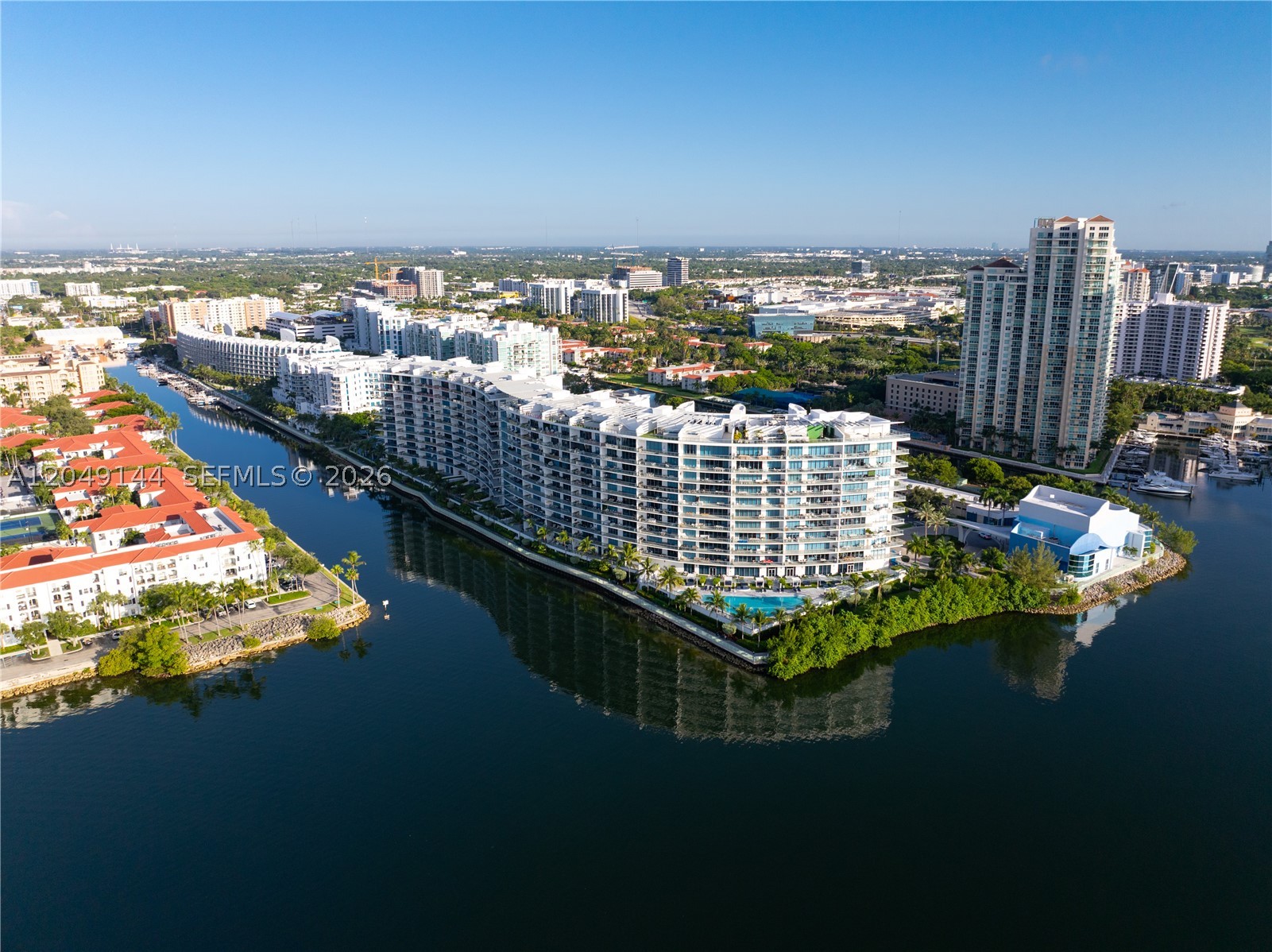 image Echo Aventura40