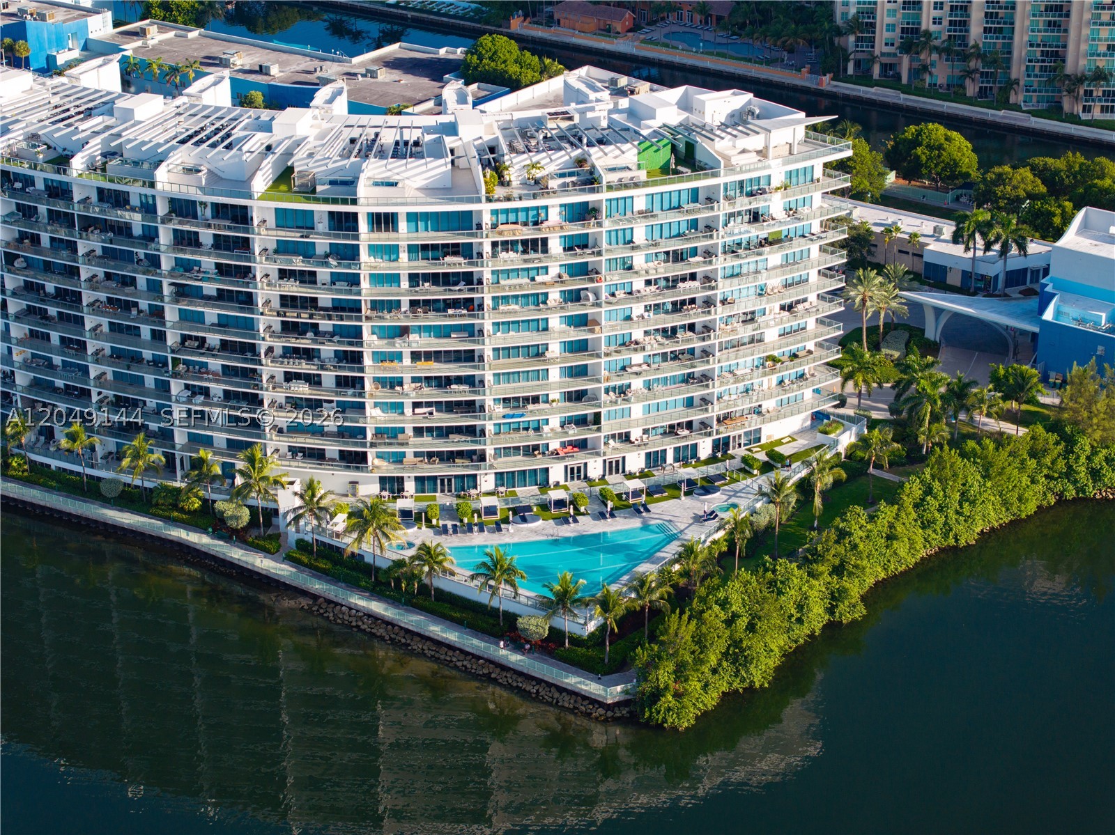 image Echo Aventura43