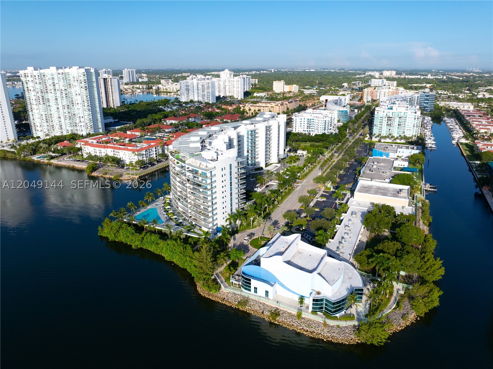 image Echo Aventura47