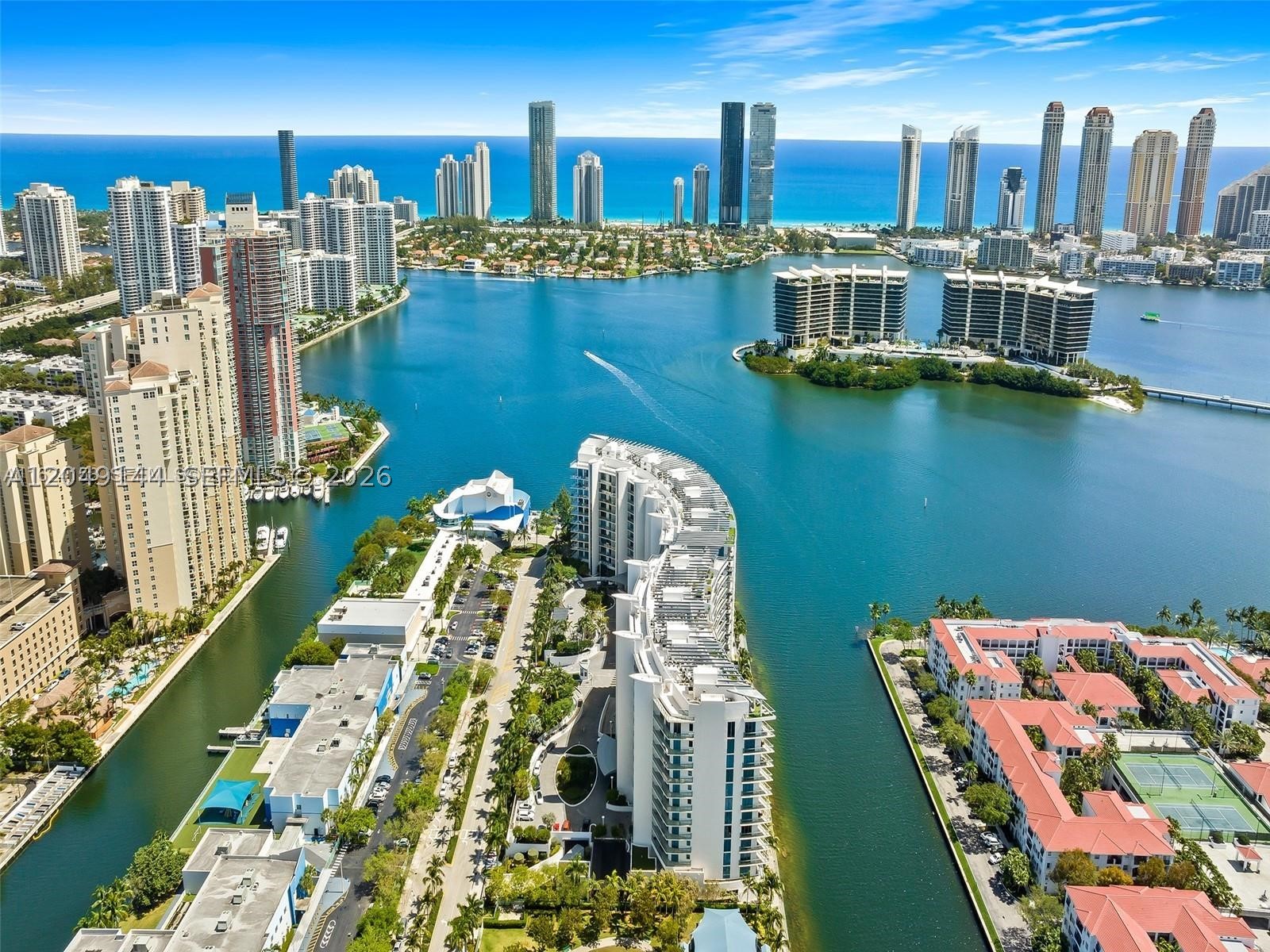 image Echo Aventura80