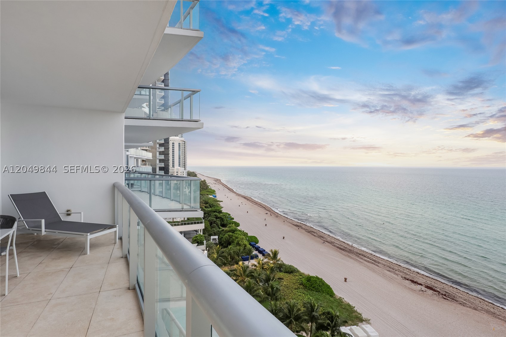 image Jade Beach119