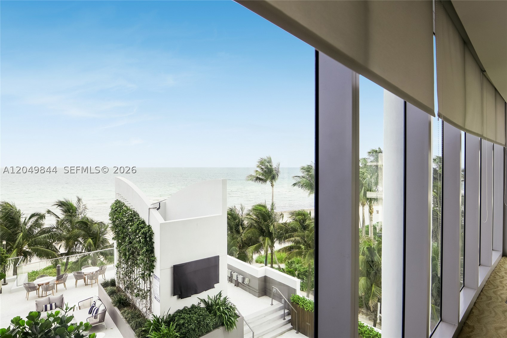 image Jade Beach121