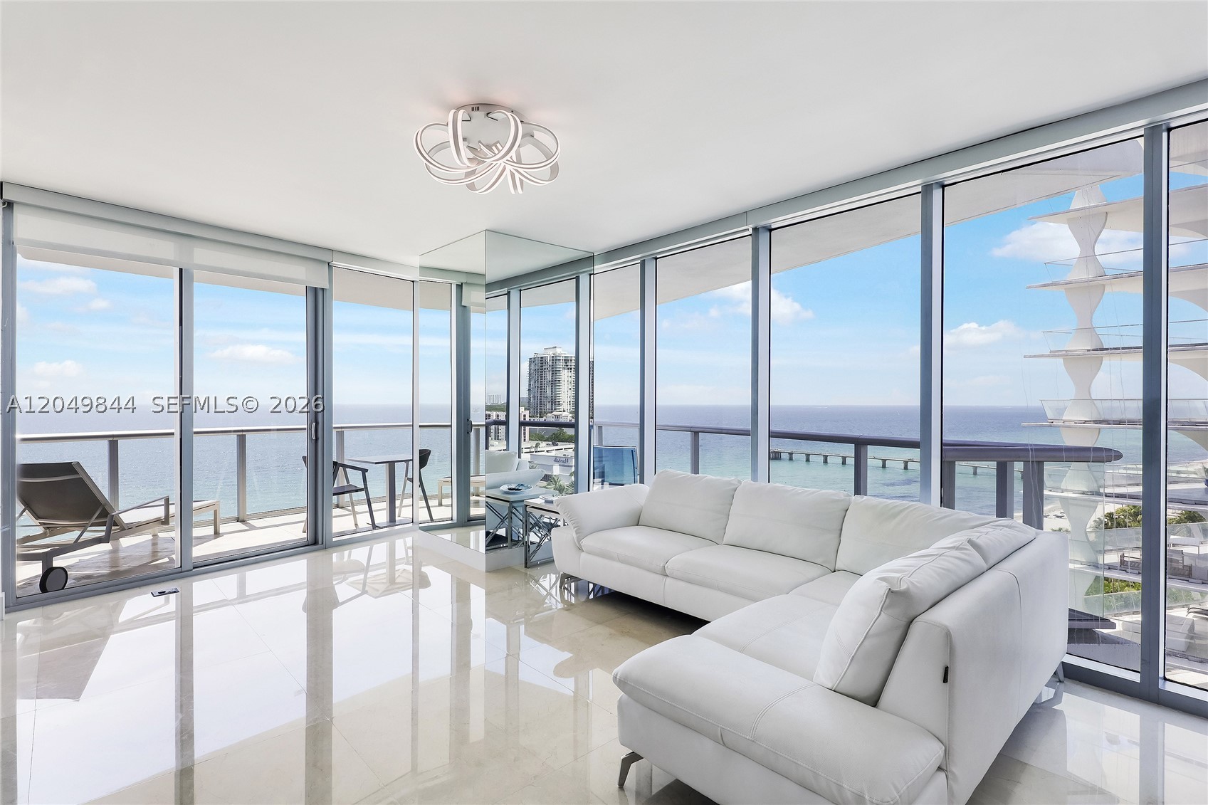 image Jade Beach13