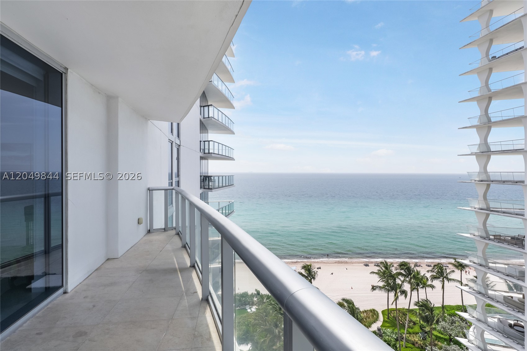 image Jade Beach41