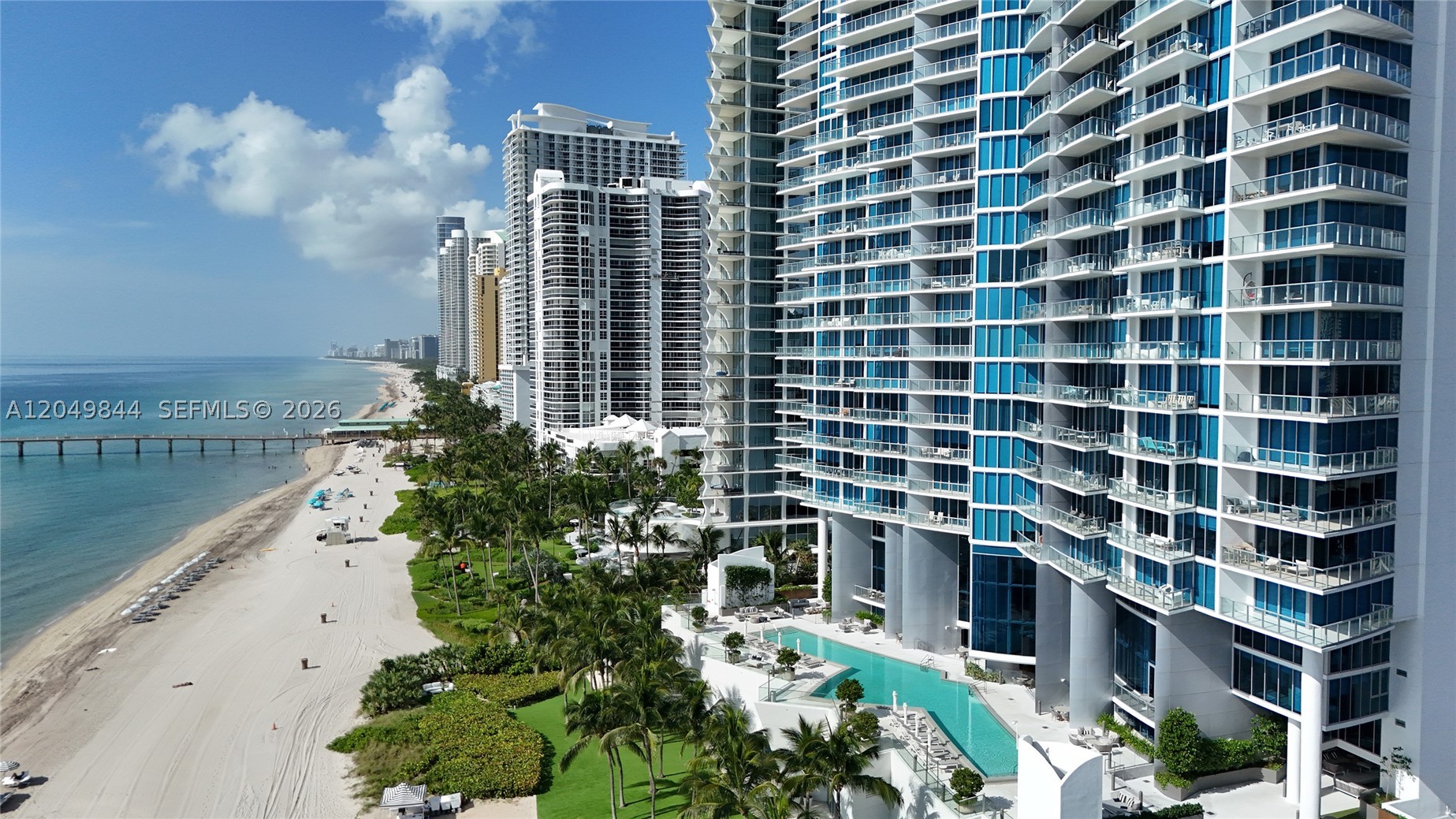 image Jade Beach83