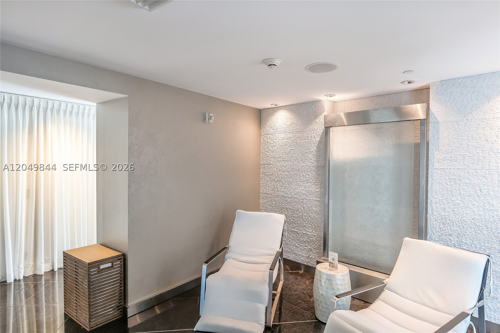 image Jade Beach91