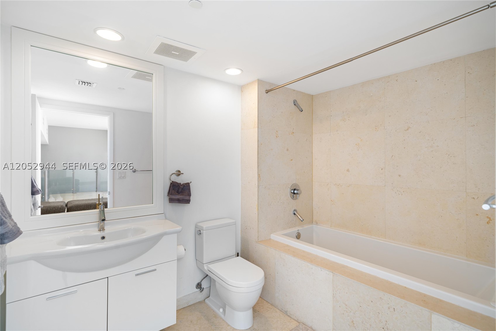 image Icon Brickell II15