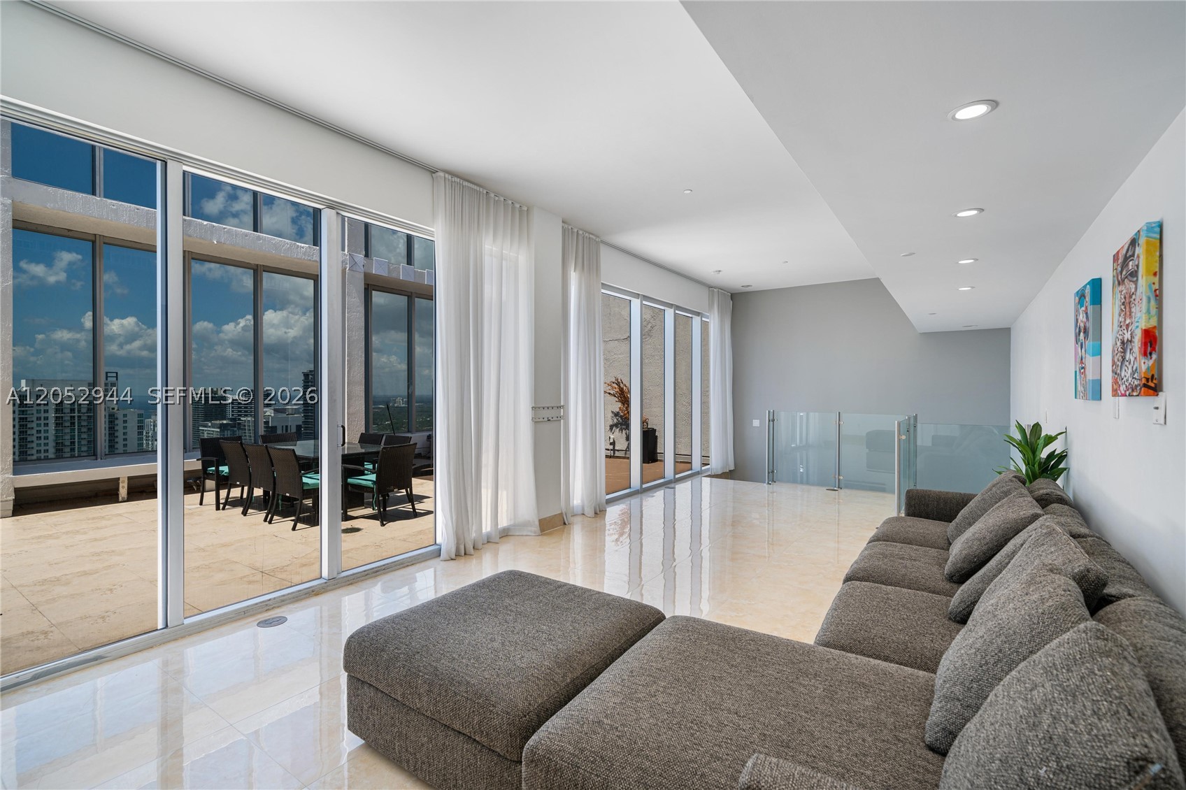 image Icon Brickell II2