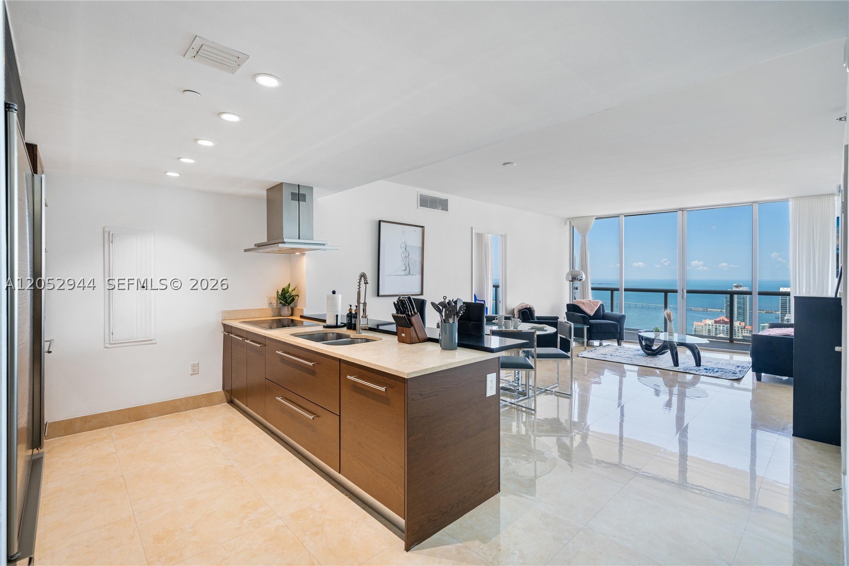 image Icon Brickell II3