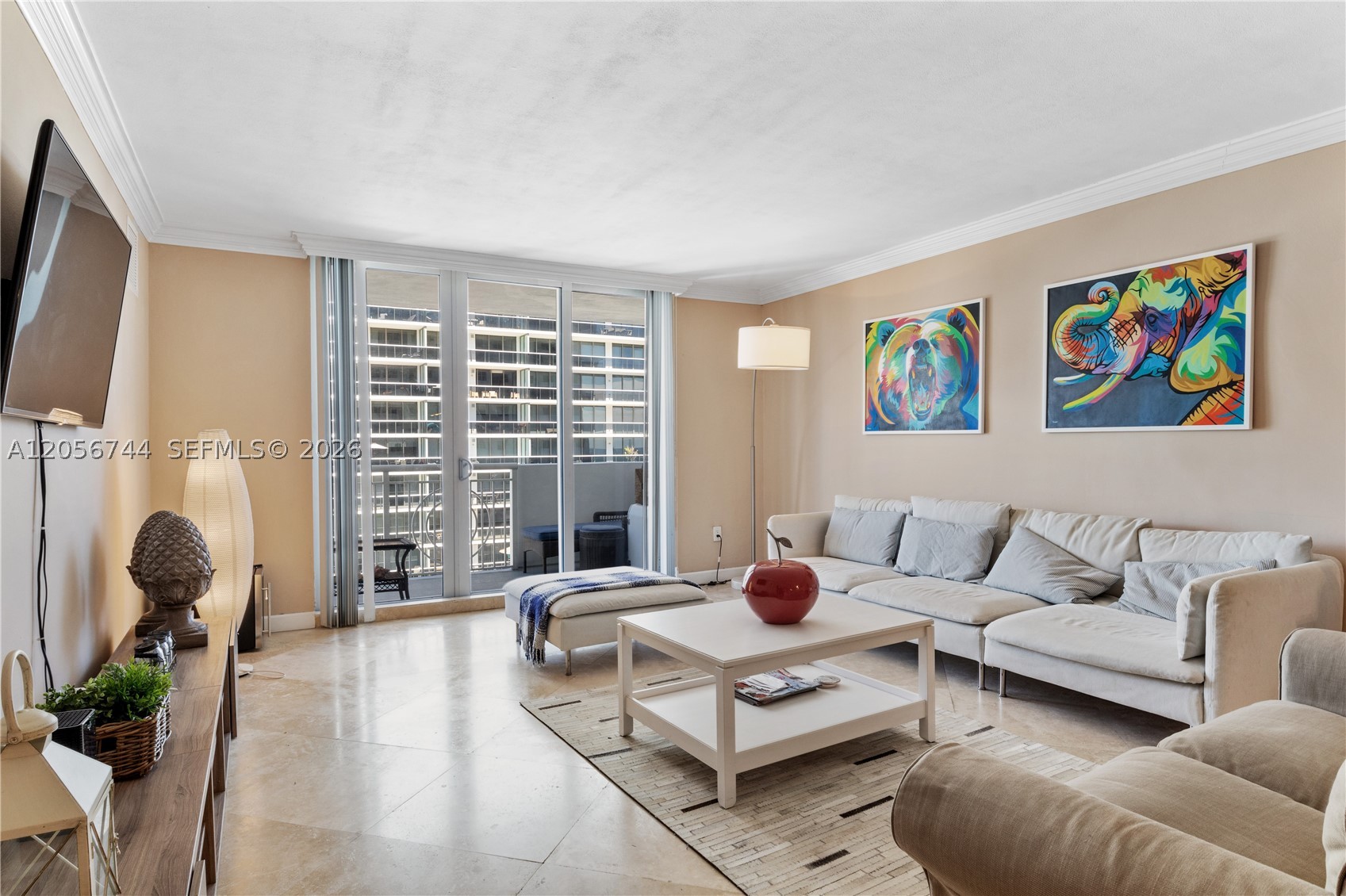 5825 Collins Ave #9C