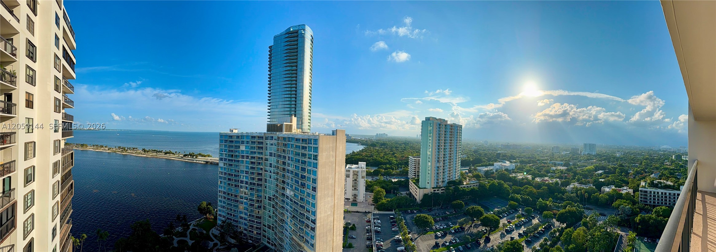 image Brickell Bay Club27
