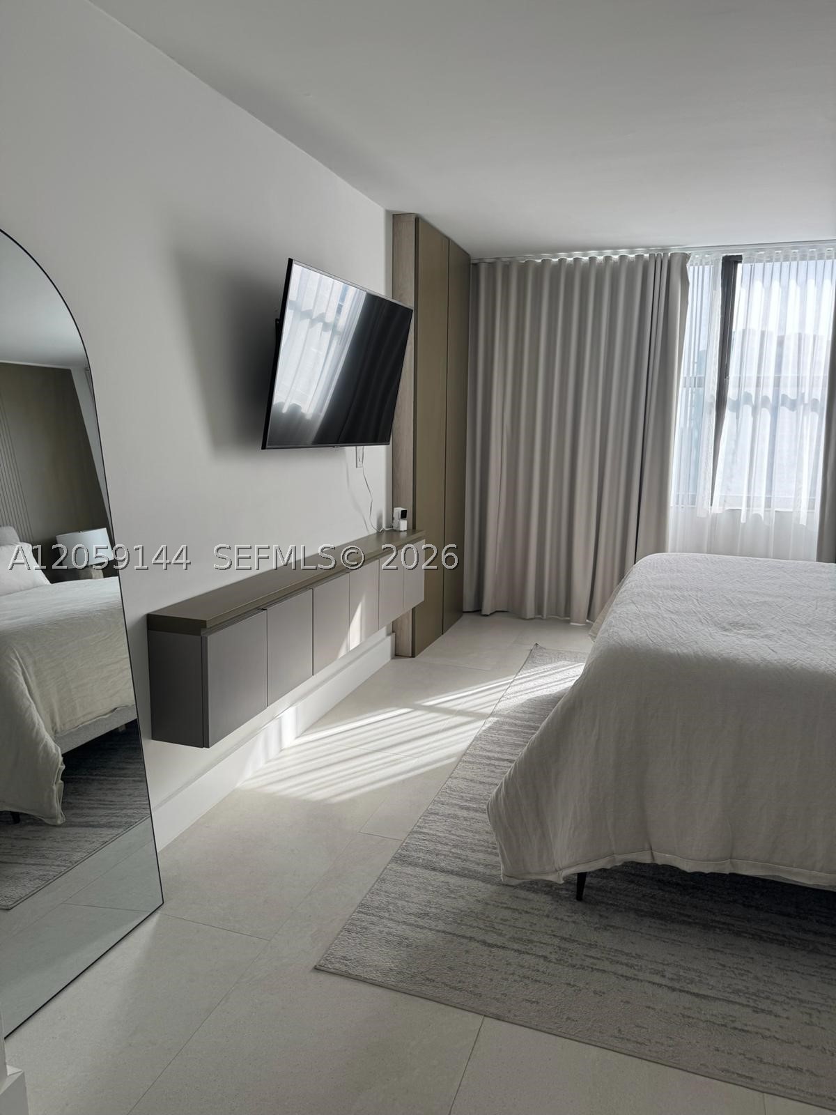 image Brickell Bay Club4