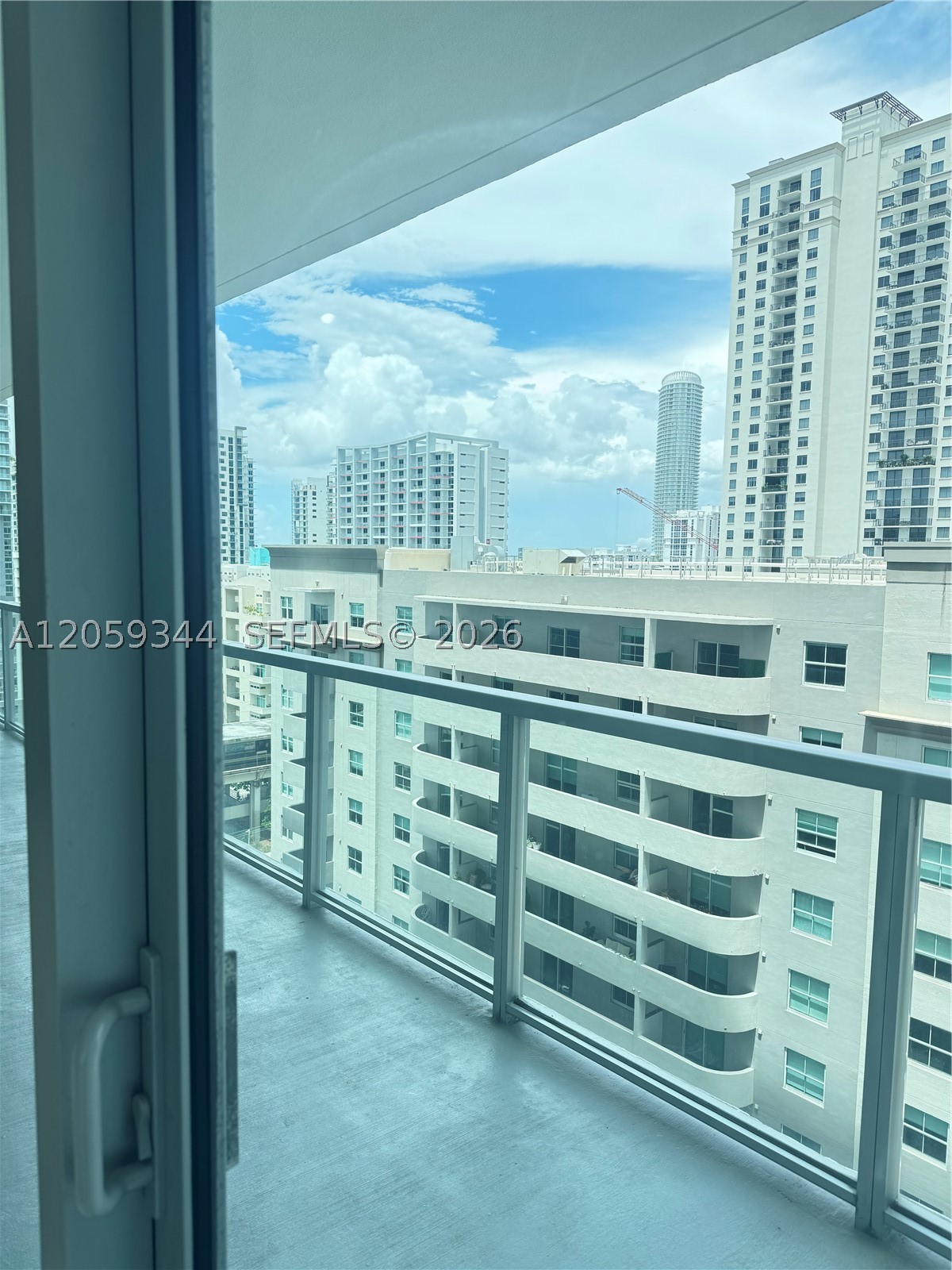 image Axis on Brickell North25