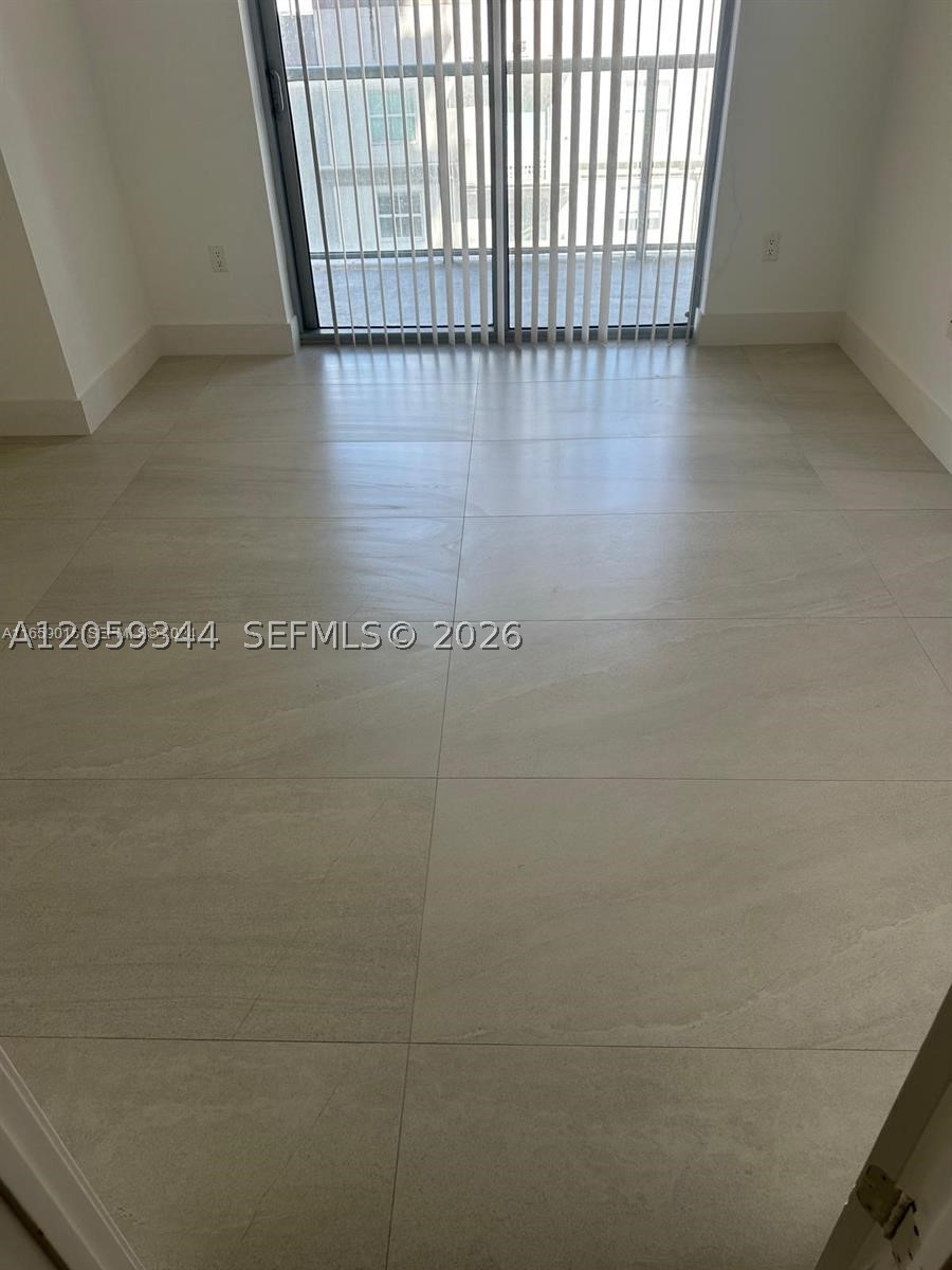 image Axis on Brickell North5