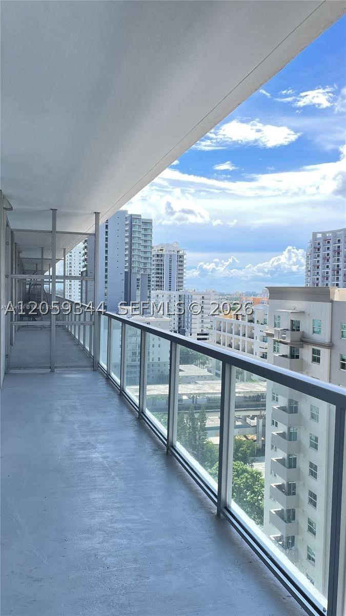 image Axis on Brickell North8