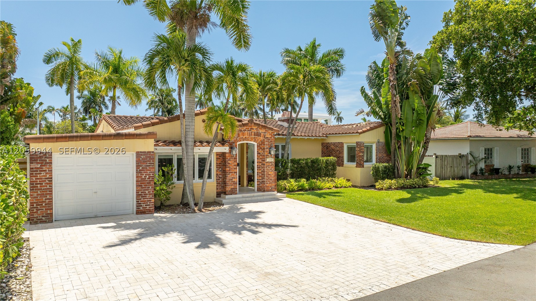 330 Coconut Isle Dr Fort Lauderdale, FL 33301