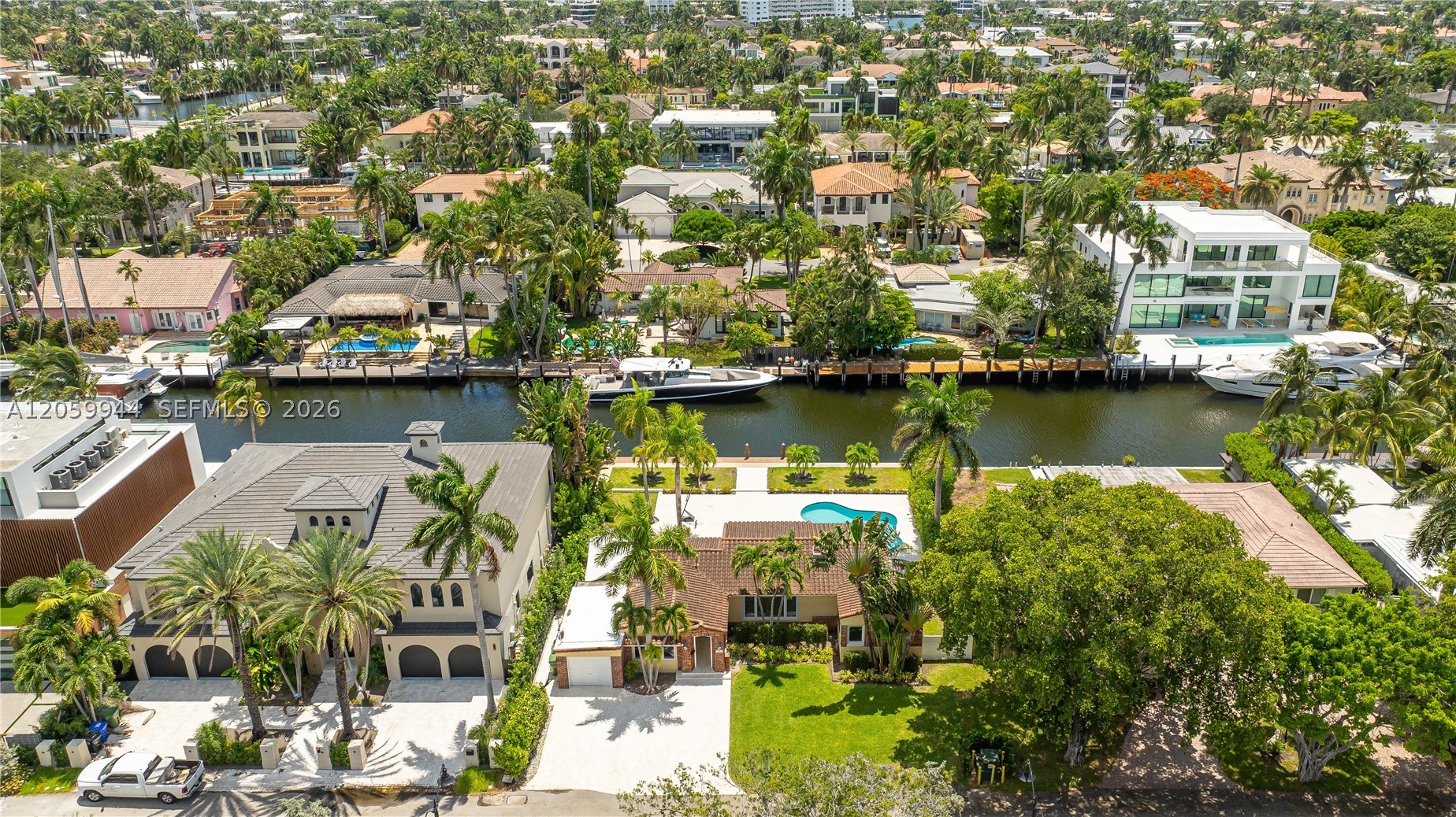 330 Coconut Isle Dr Fort Lauderdale, FL 33301