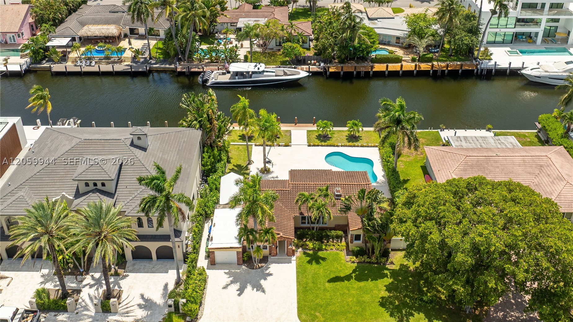 330 Coconut Isle Dr Fort Lauderdale, FL 33301