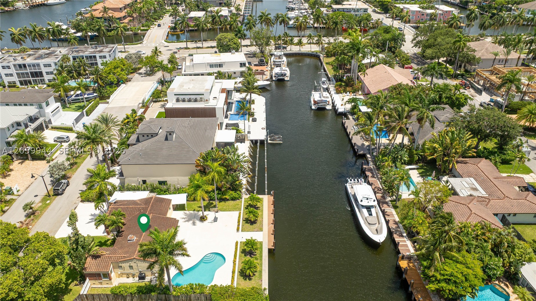 330 Coconut Isle Dr Fort Lauderdale, FL 33301