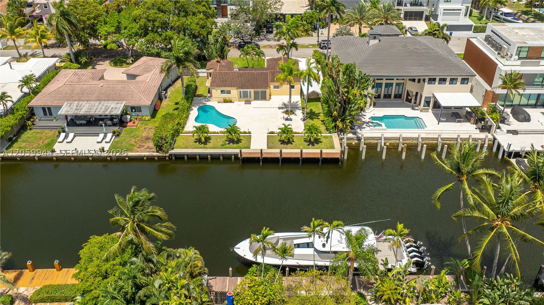 330 Coconut Isle Dr Fort Lauderdale, FL 33301