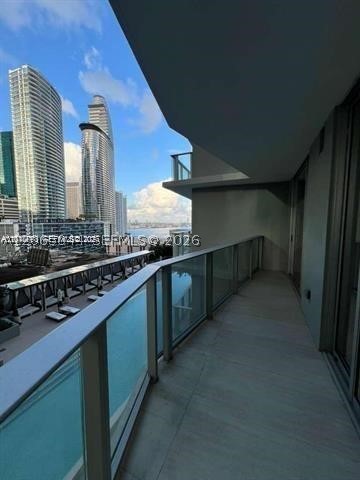 image Viceroy Brickell Residences2