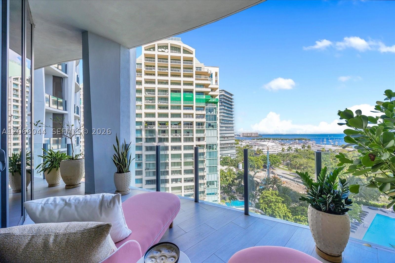 2821 S Bayshore Dr #11B Miami, FL 33133