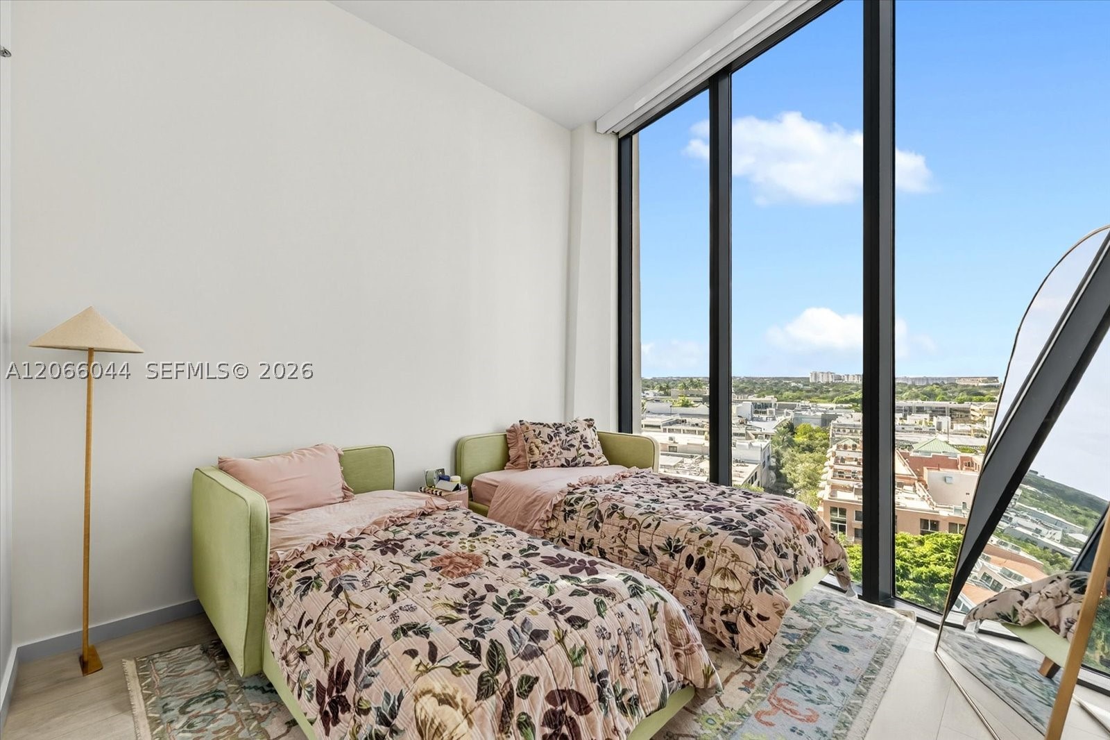 2821 S Bayshore Dr #11B Miami, FL 33133