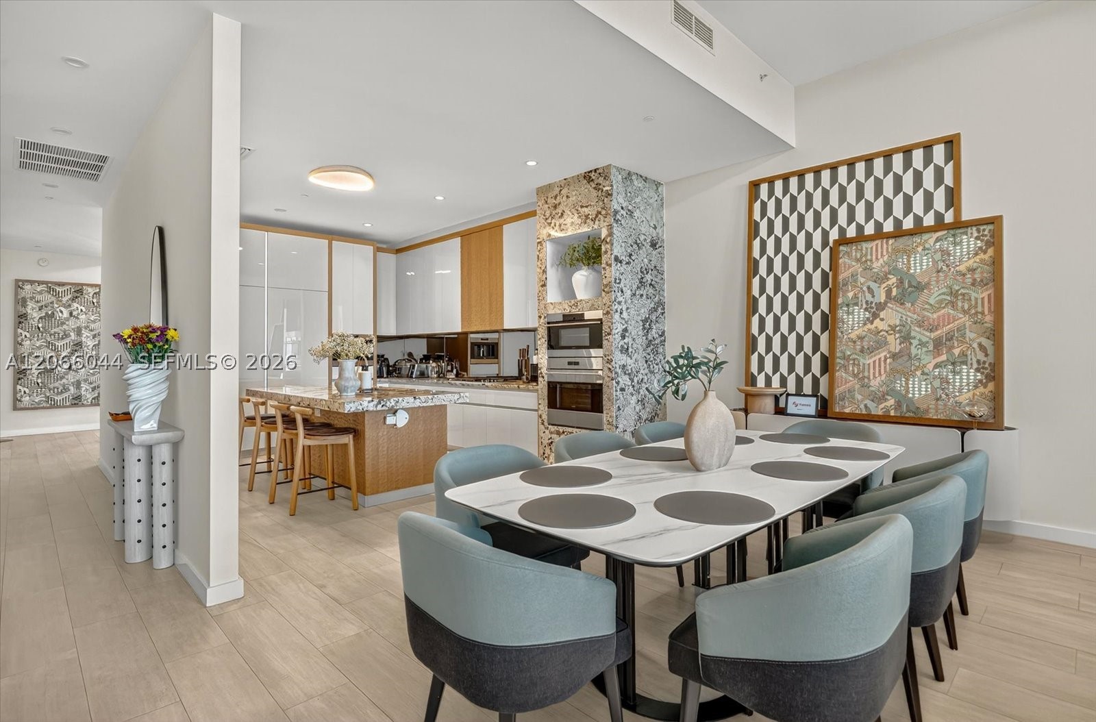 2821 S Bayshore Dr #11B Miami, FL 33133