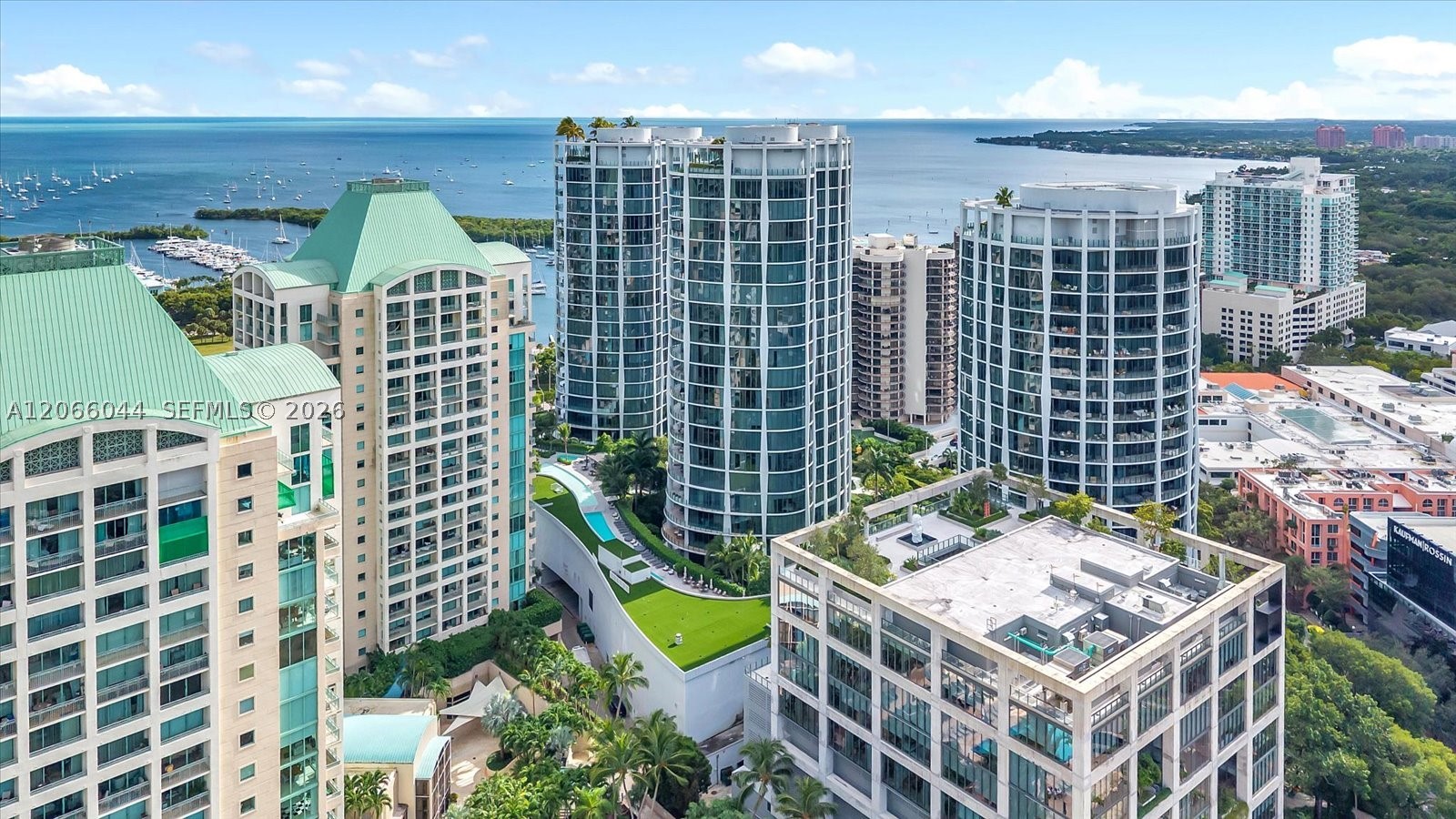 2821 S Bayshore Dr #11B Miami, FL 33133