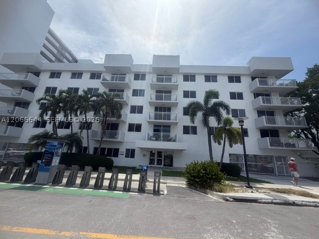1666 West Ave #303