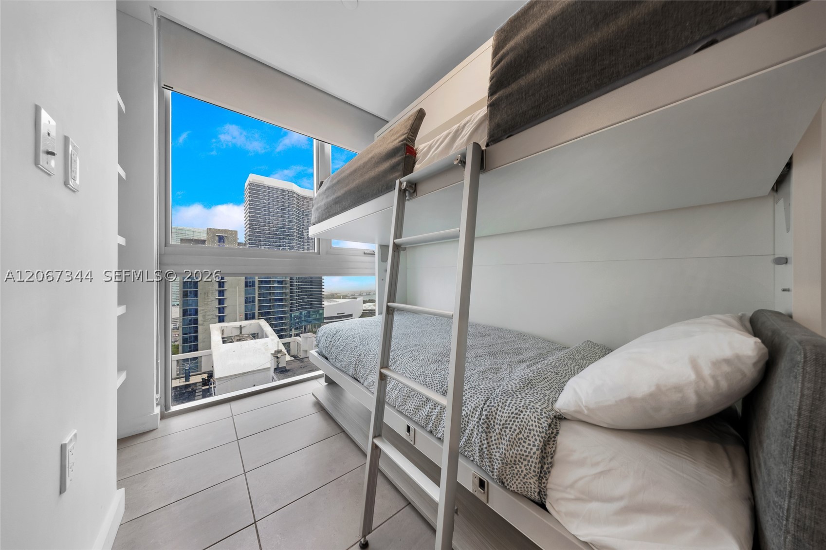 image Yotelpad Miami4