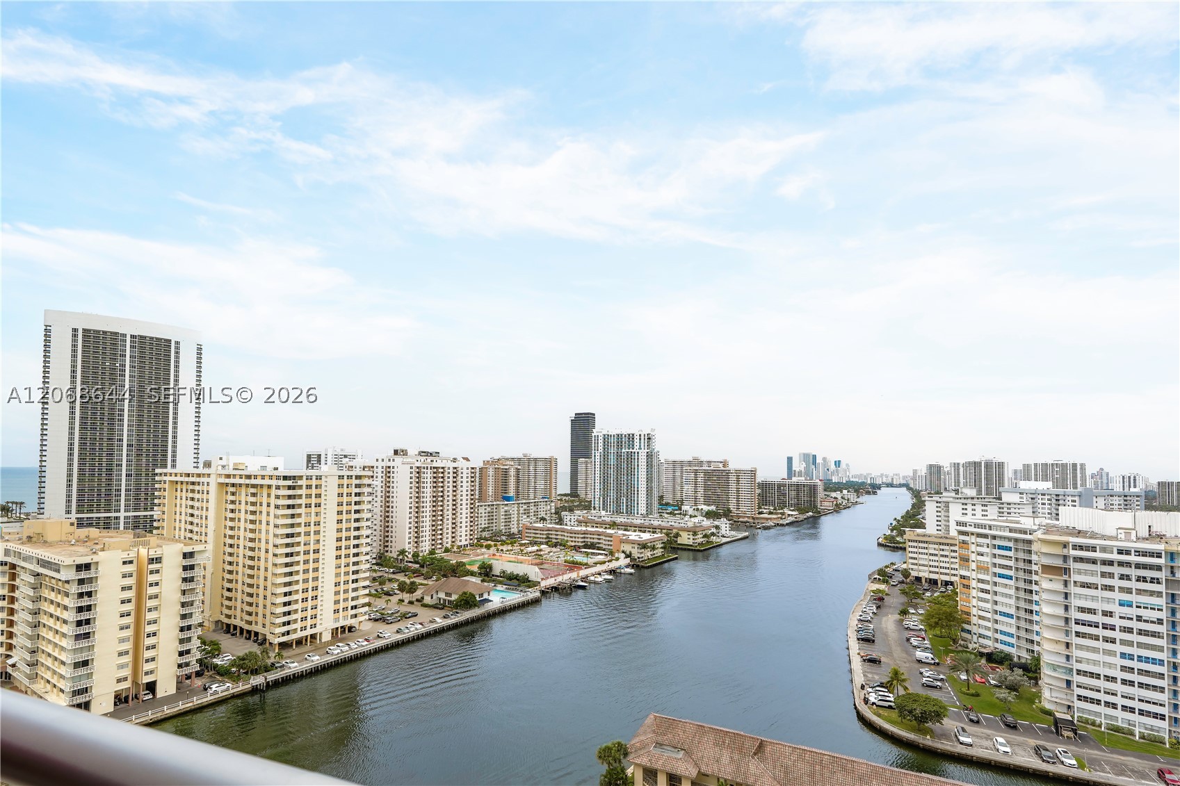 image Beachwalk Condominium15