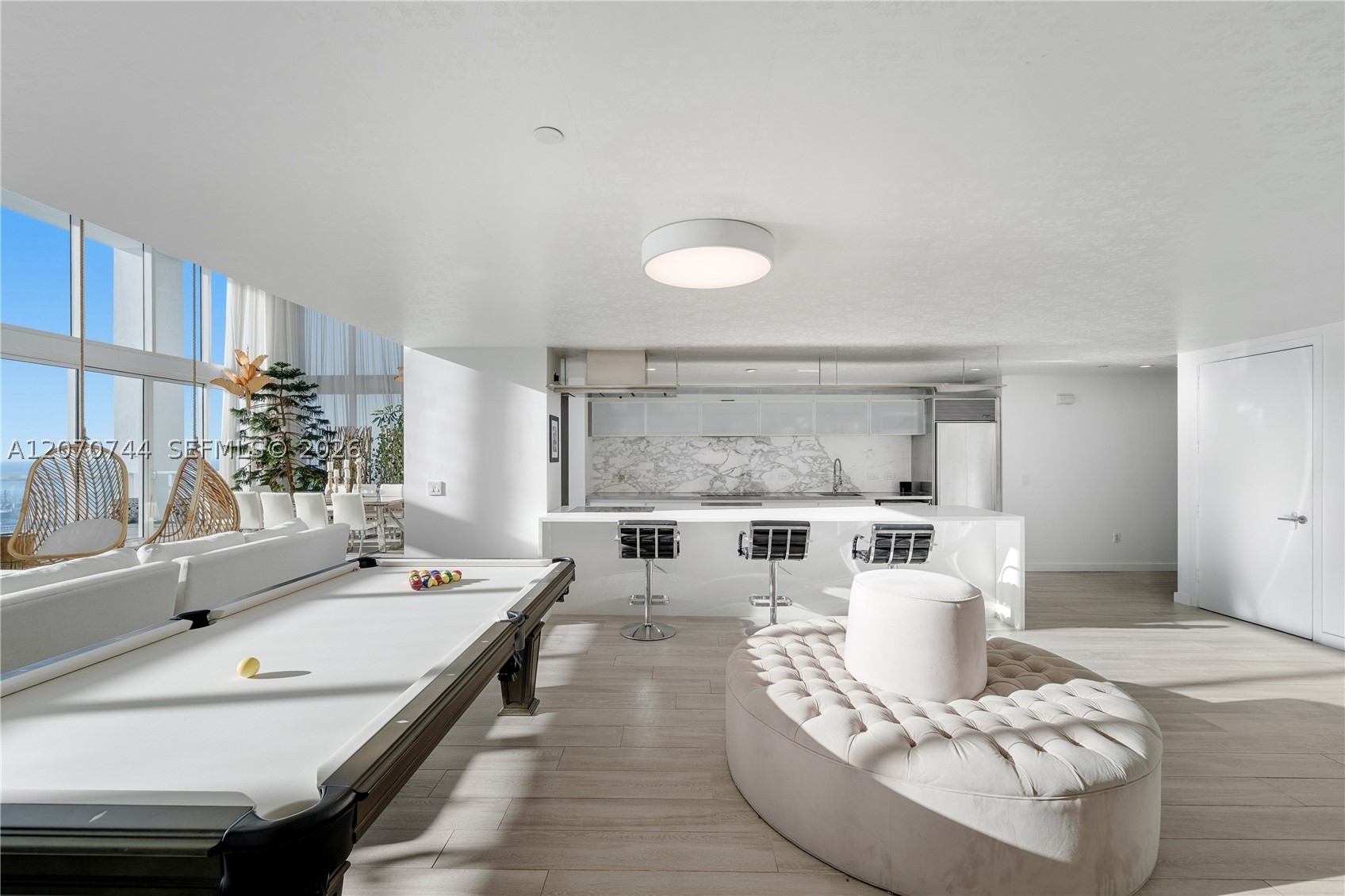 1040 Biscayne Blvd #4602 Miami, FL 33132