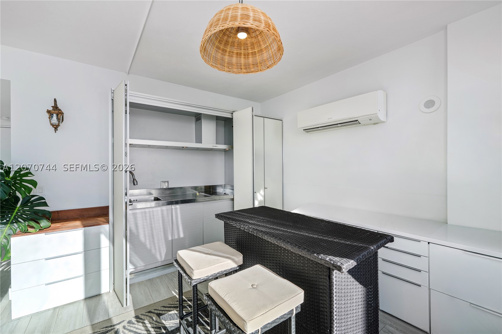 1040 Biscayne Blvd #4602 Miami, FL 33132