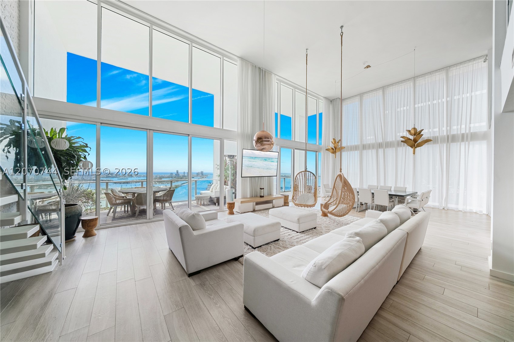 1040 Biscayne Blvd #4602 Miami, FL 33132