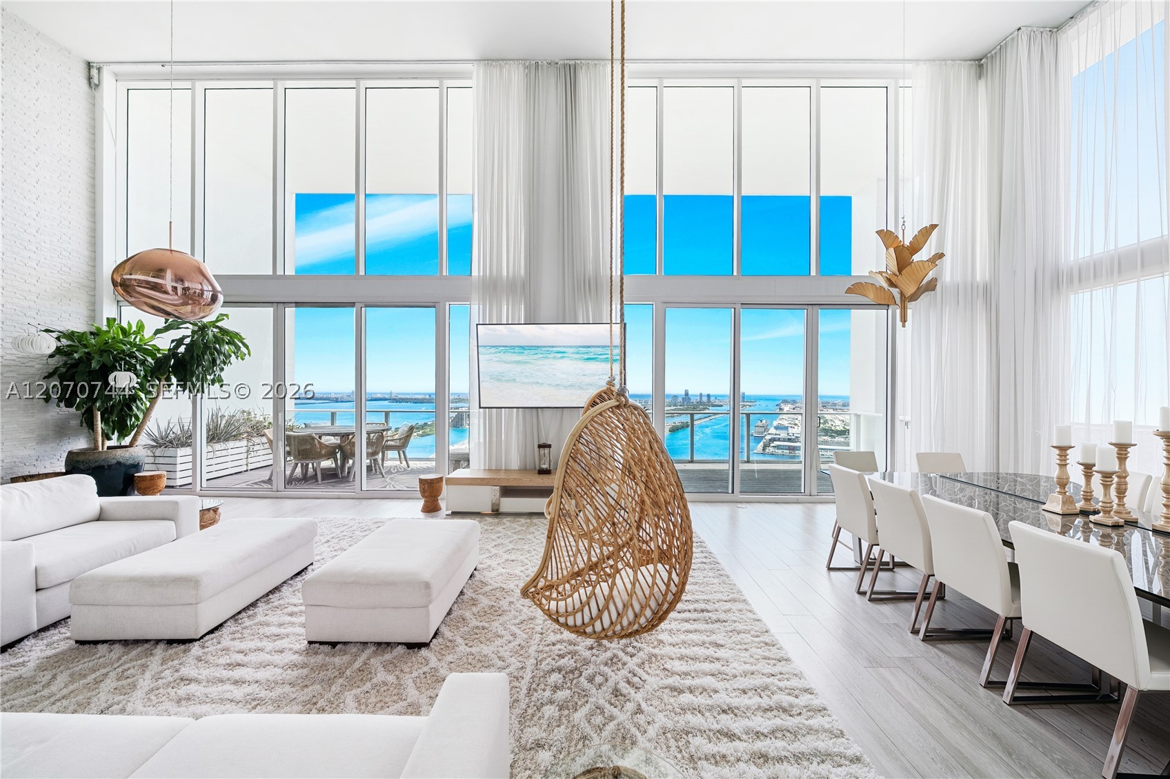 1040 Biscayne Blvd #4602 Miami, FL 33132