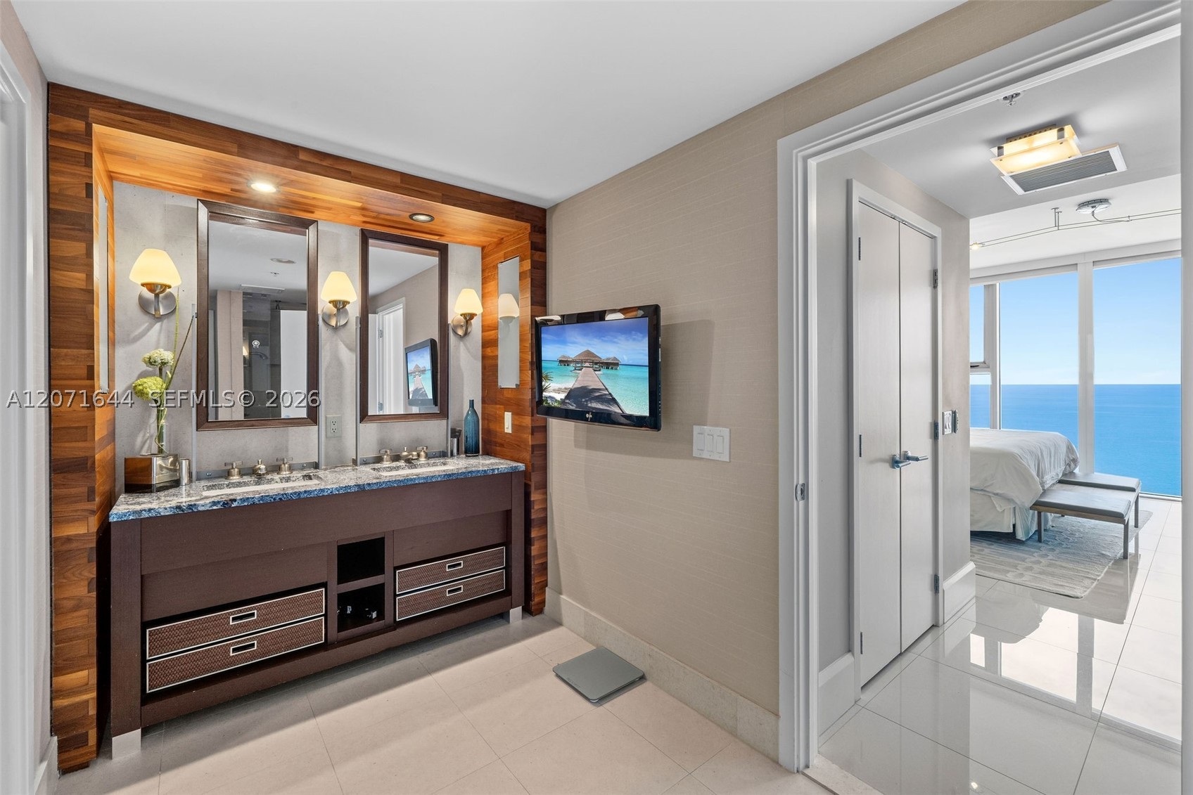 6899 Collins Ave #2708 Miami Beach, FL 33141