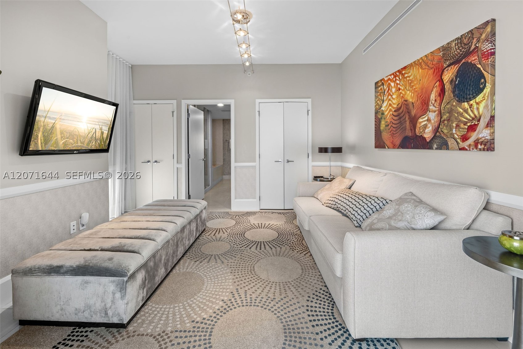 6899 Collins Ave #2708 Miami Beach, FL 33141