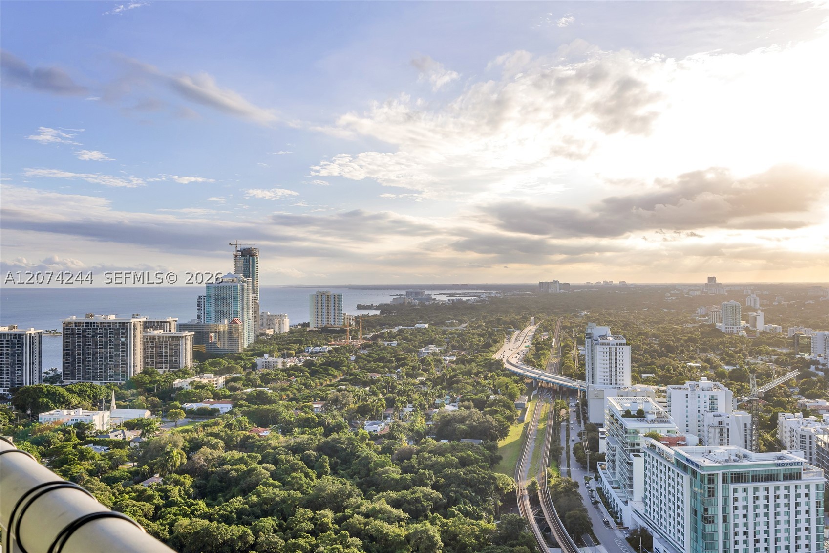image Infinity at Brickell11