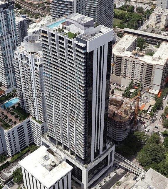 image 1010 Brickell25